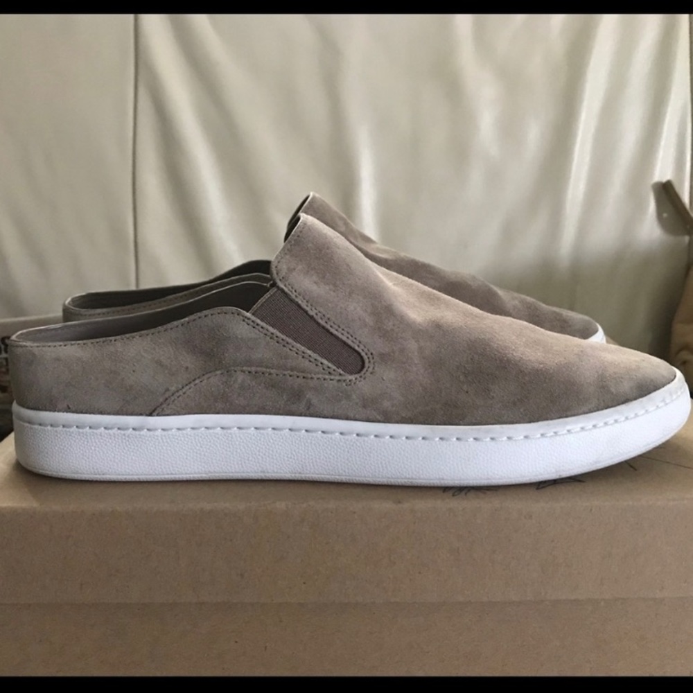 Vince slip on NWOB